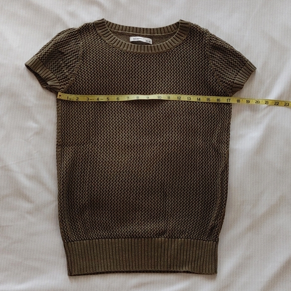 Old Navy open weave olive short sleeve sweater - Picture 3 of 5